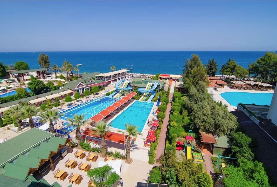 pools-outdoor-pool