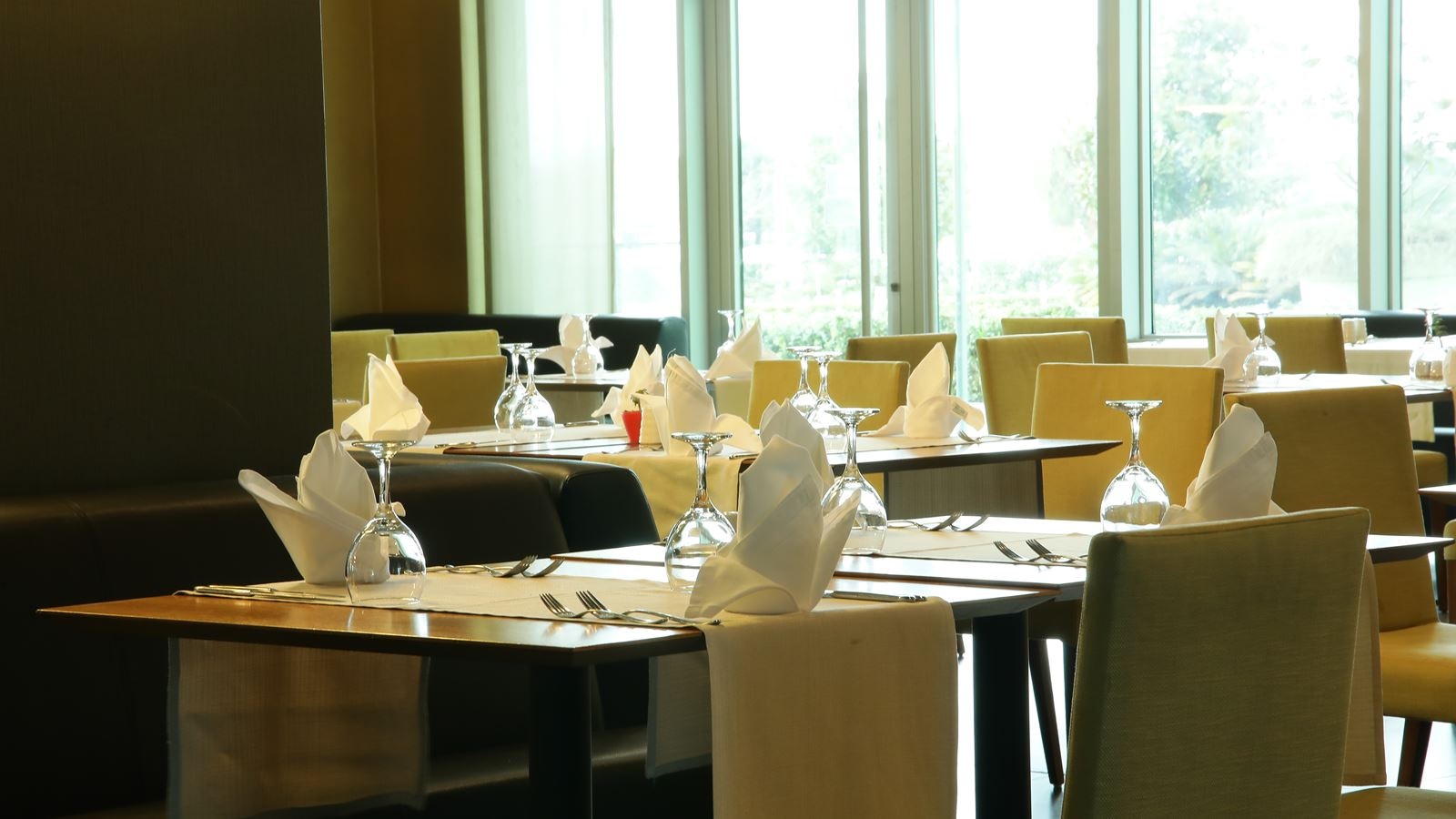 restaurants-restaurants