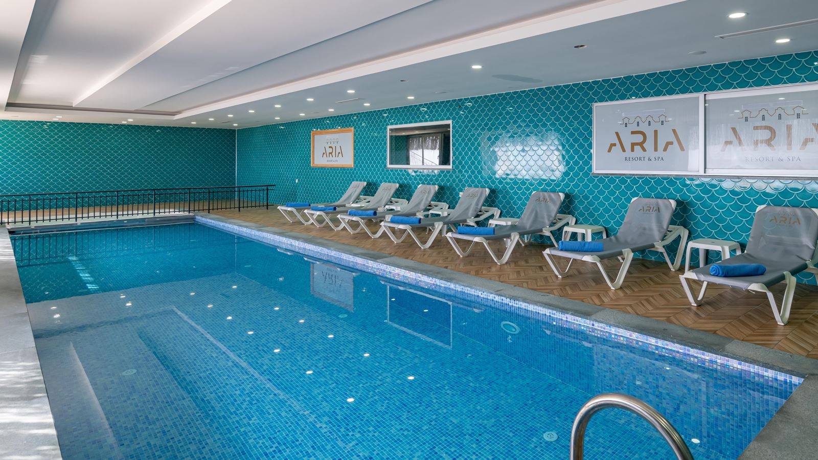 pools-indoor-pool