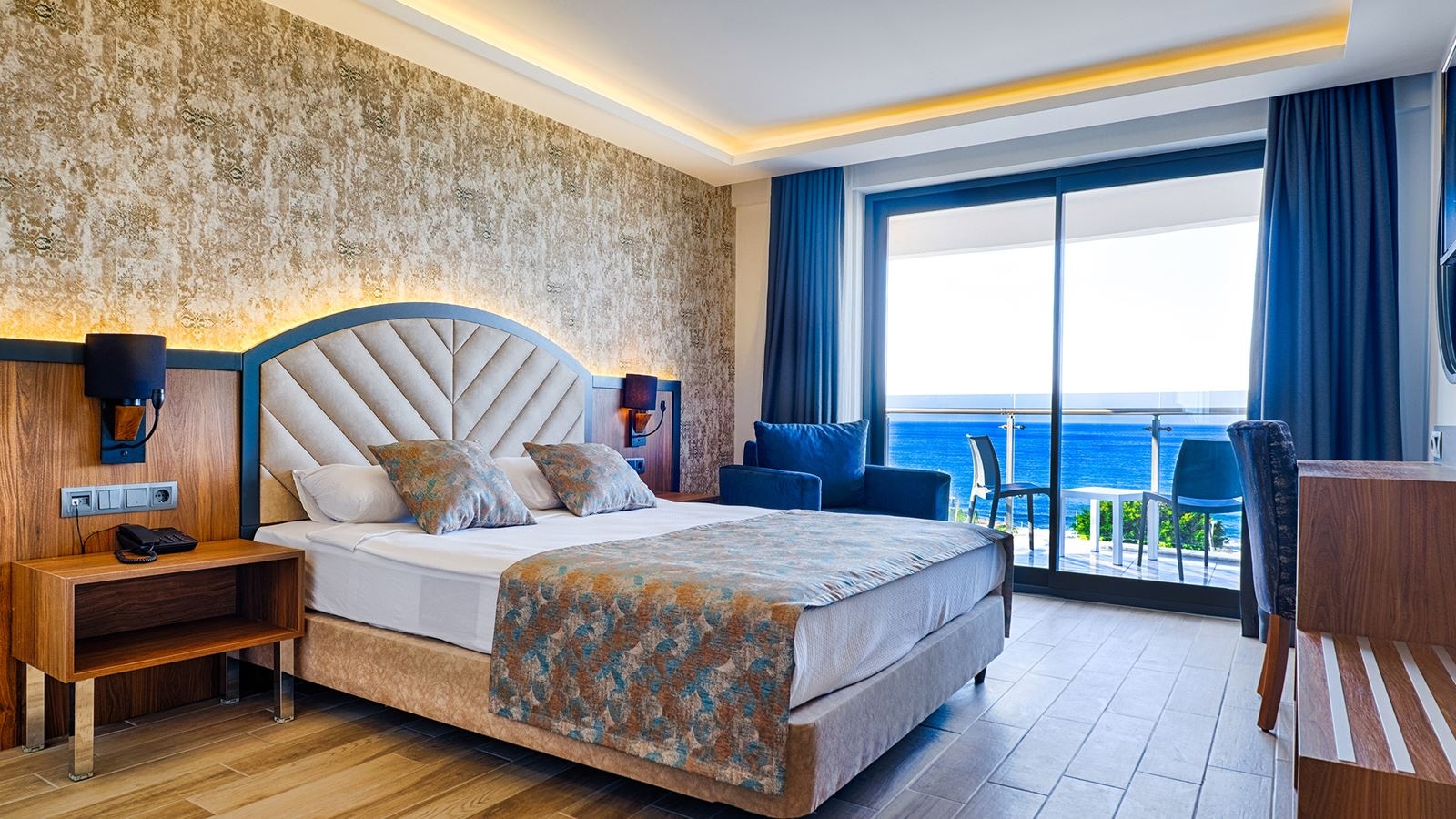 rooms-standard-room