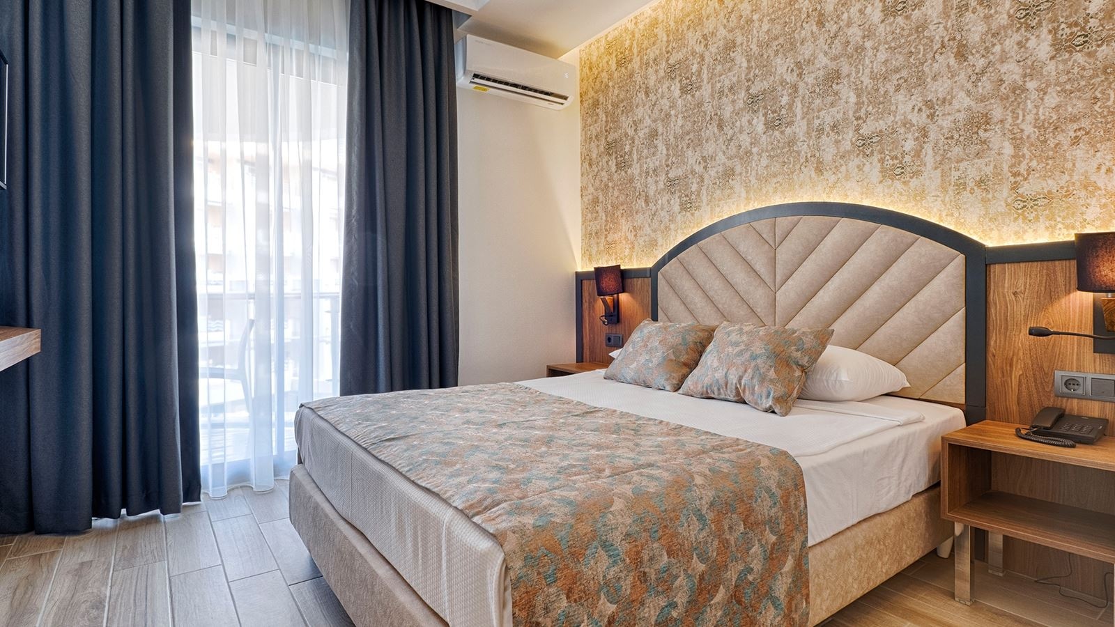 rooms-family-room