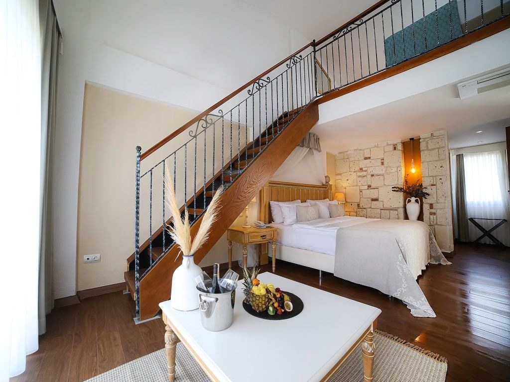 rooms-family-loft-suite