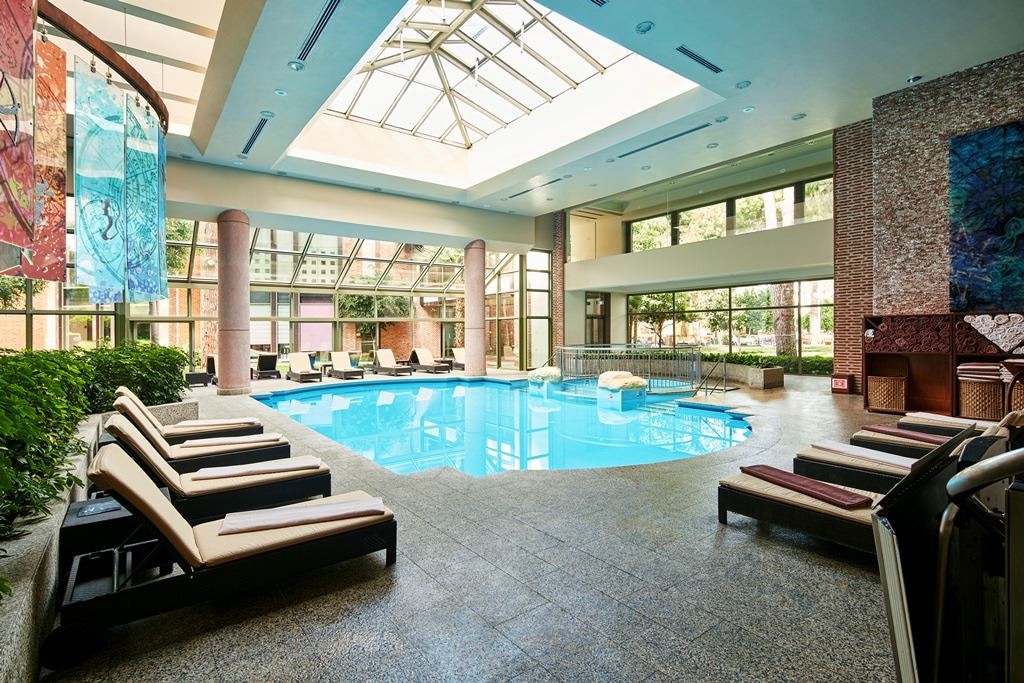 pools-indoor-pool