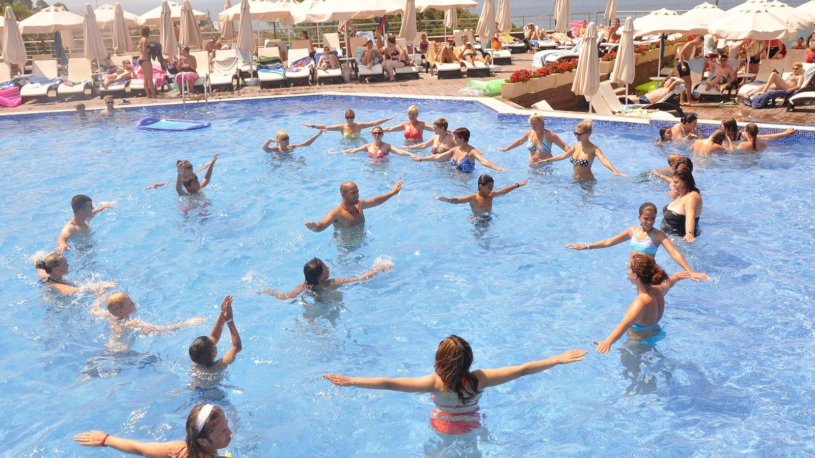 pools-outdoor-pool