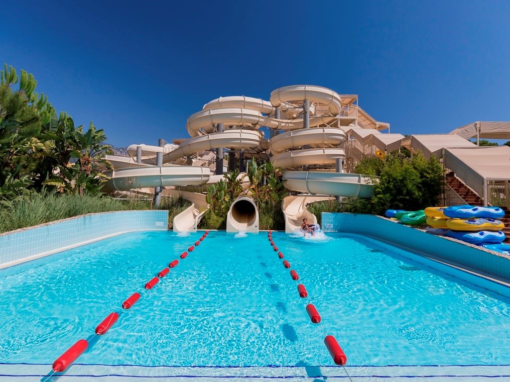 water-park-water-park