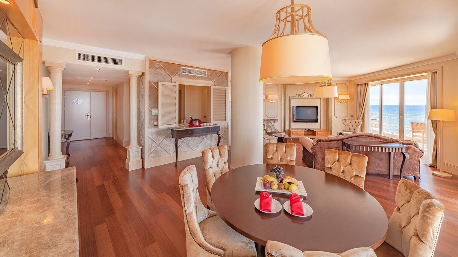 rooms-king-suite