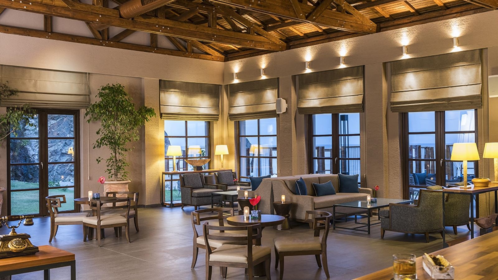 bars-club-house