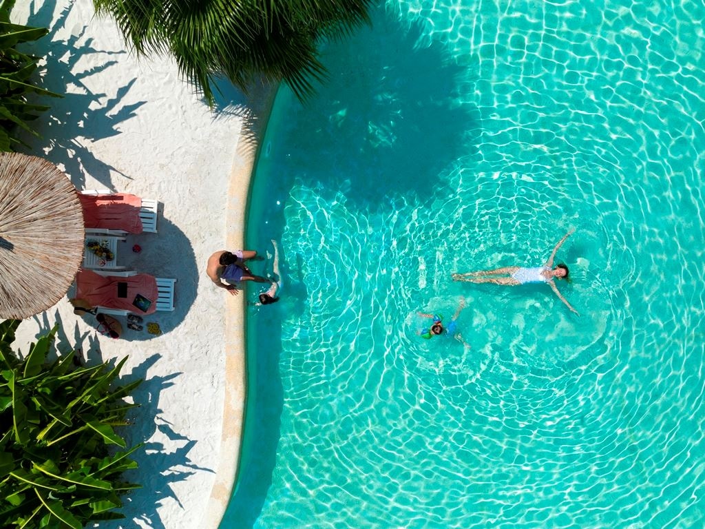 pools-outdoor-pool