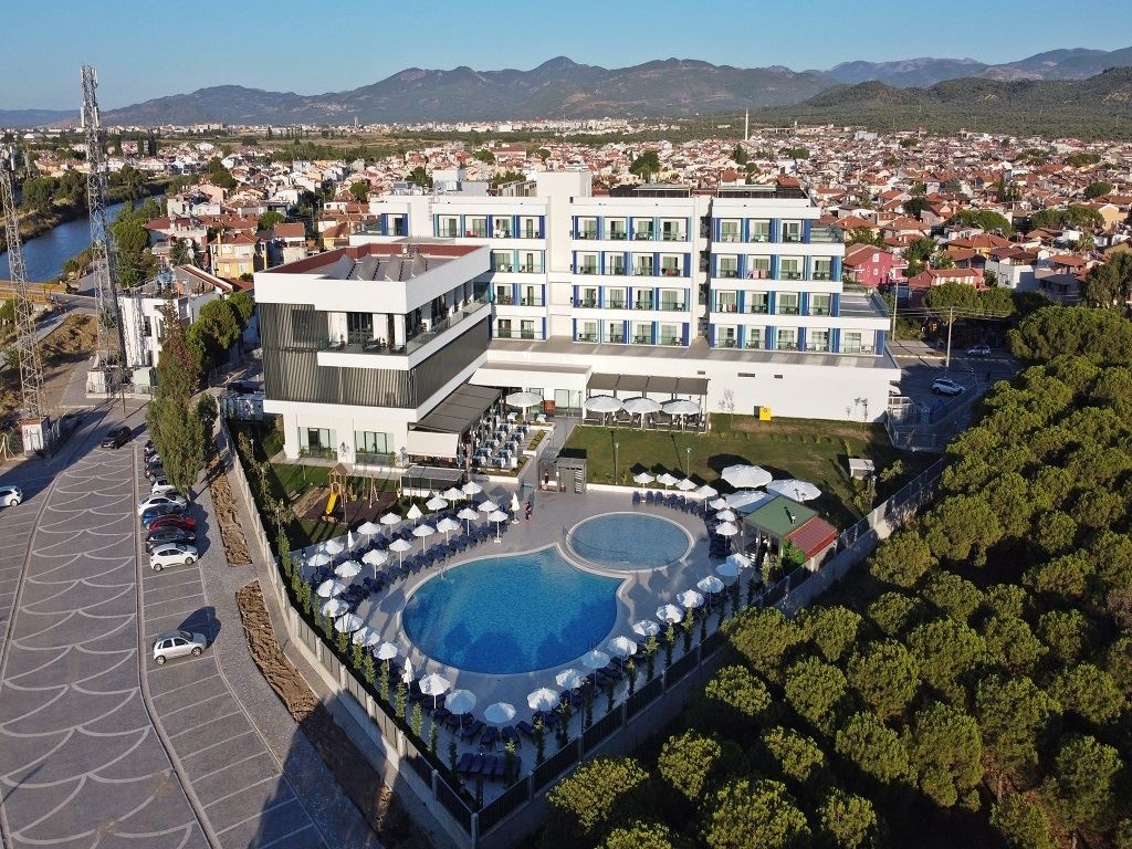 general-main-building