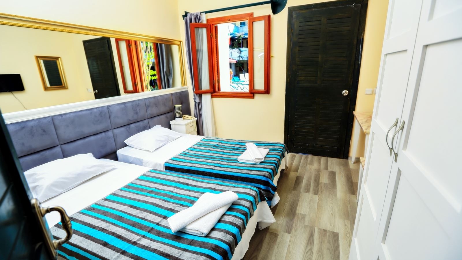rooms-standart-room