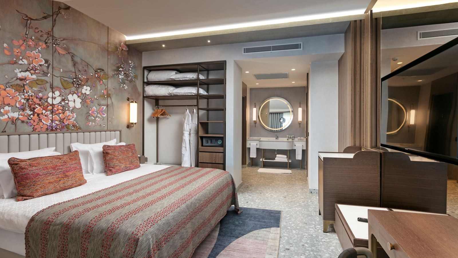 rooms-family-roof-suite-with-jacuzzi