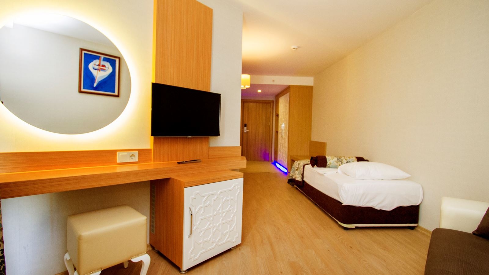 rooms-family-room