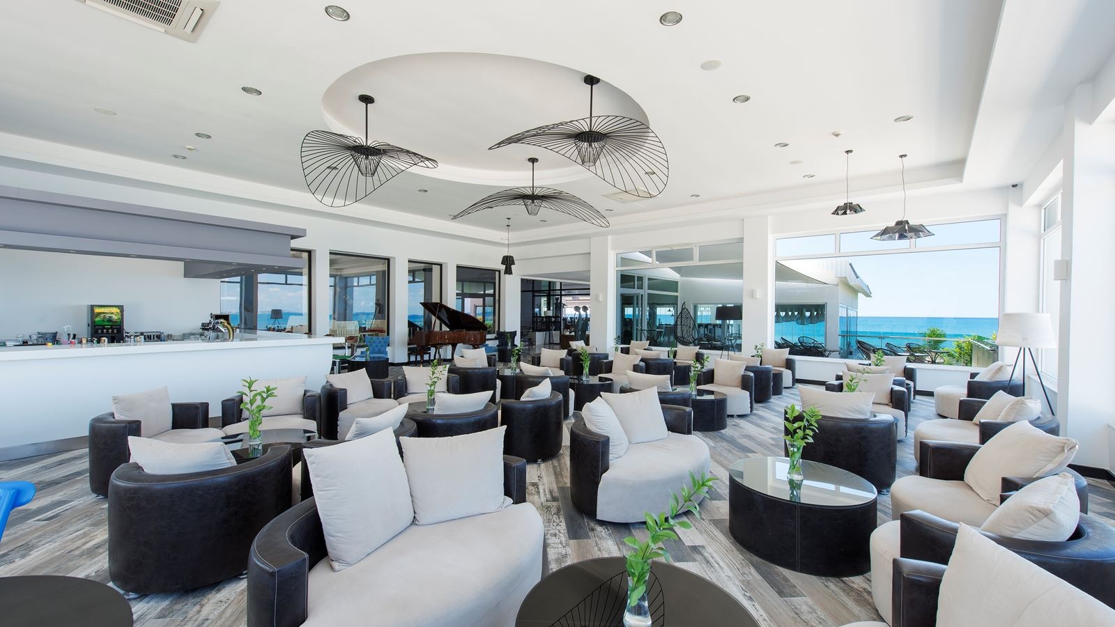 bars-piano-bar
