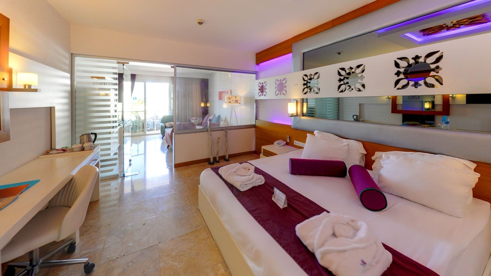 rooms-senior-suite