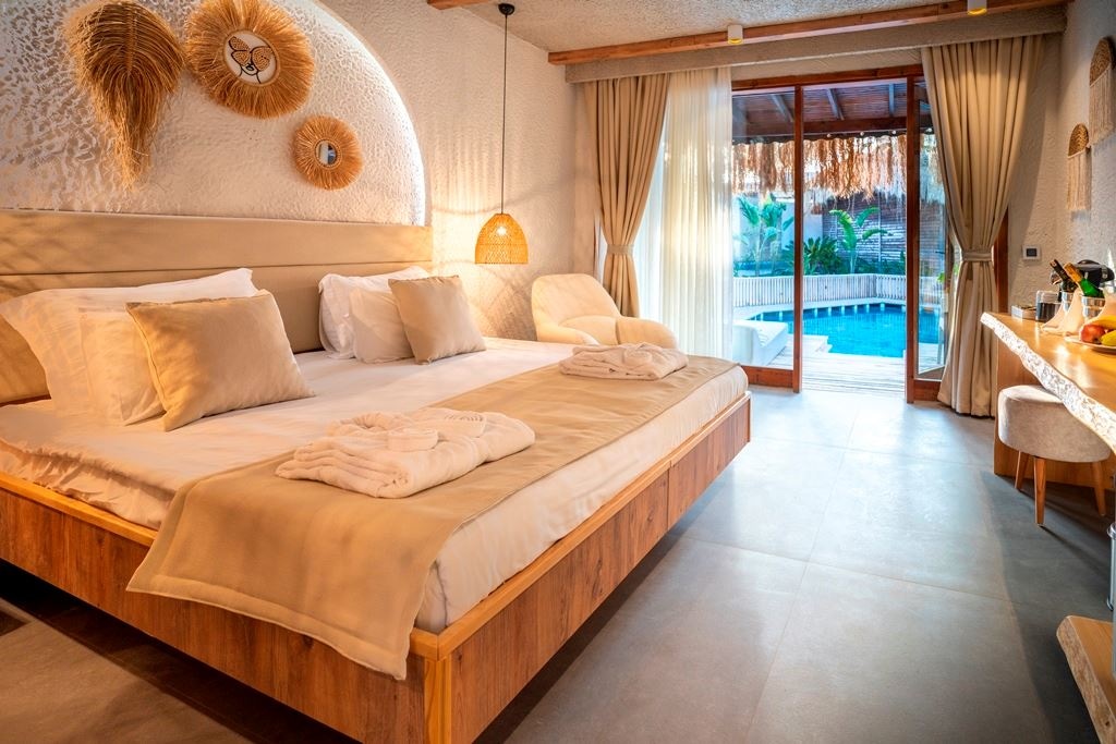 rooms-lake-houses