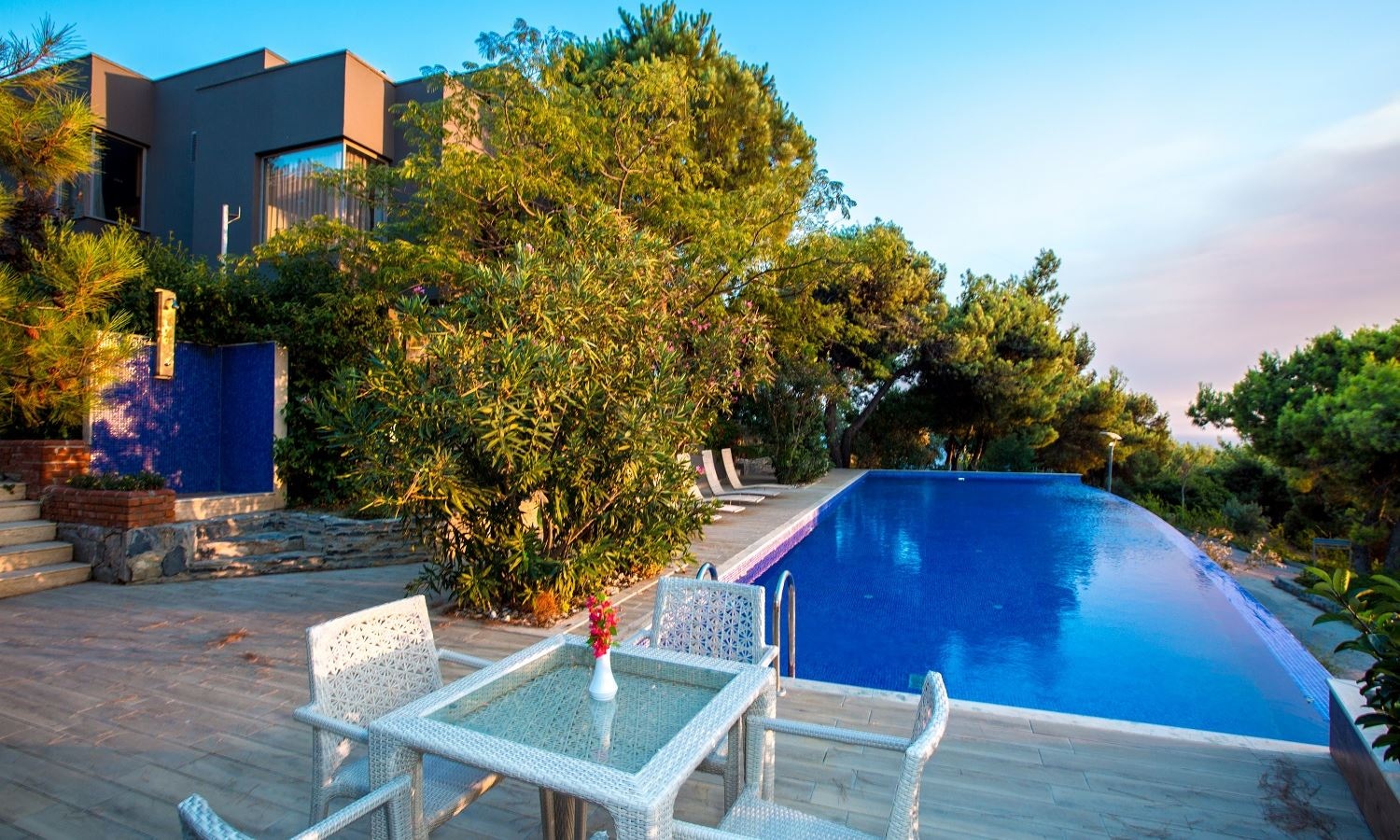 rooms-sunset-villa
