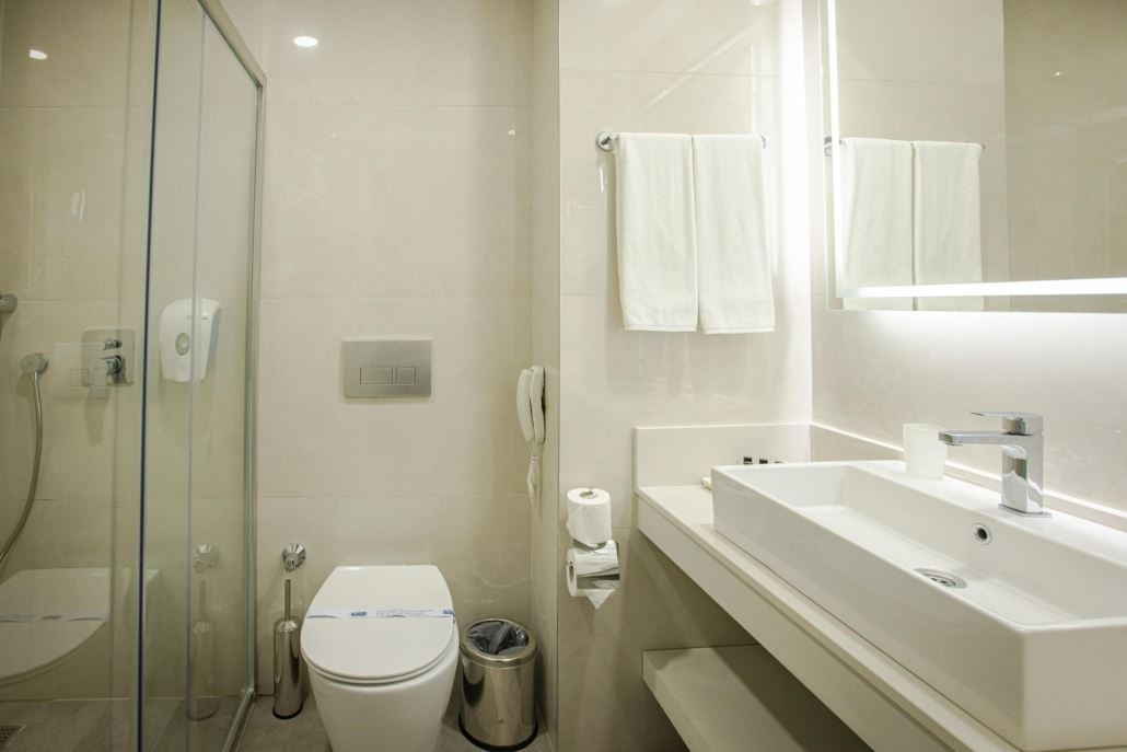 rooms-family-room