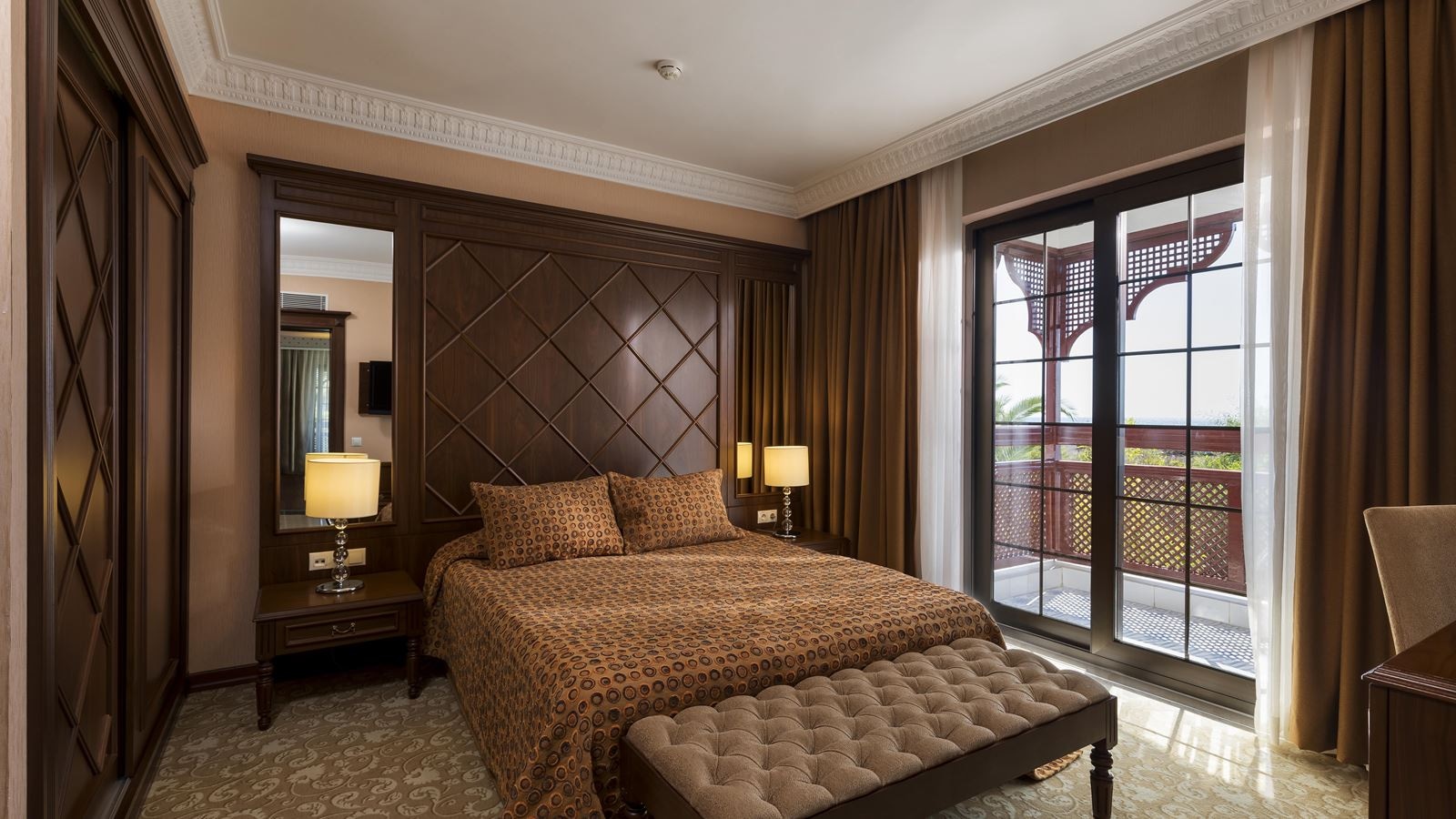 rooms-suite-room