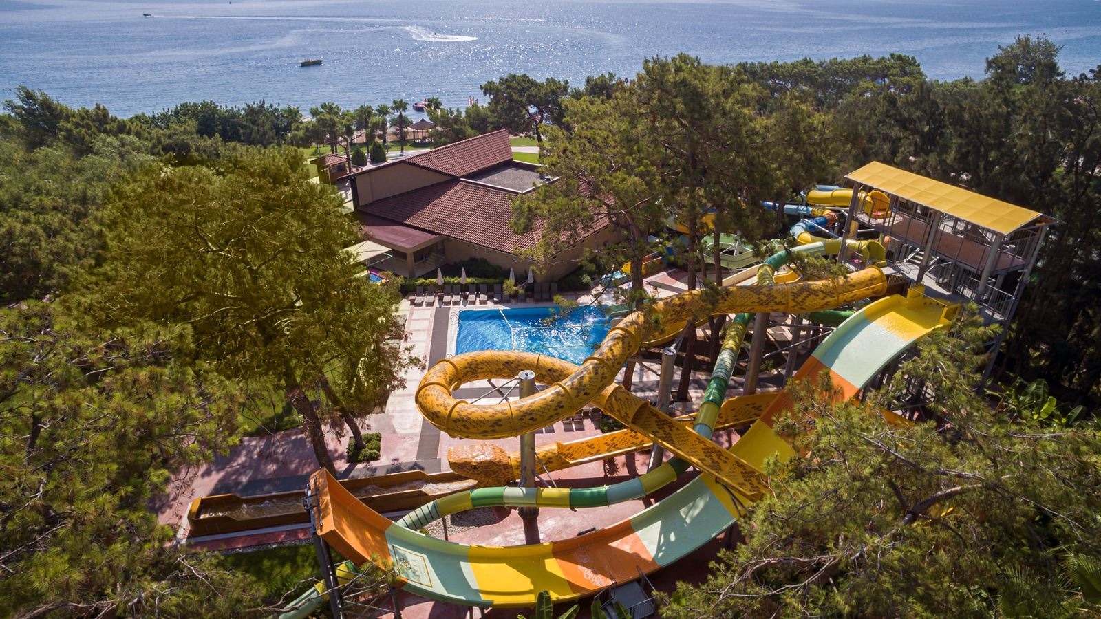 water-park-water-park