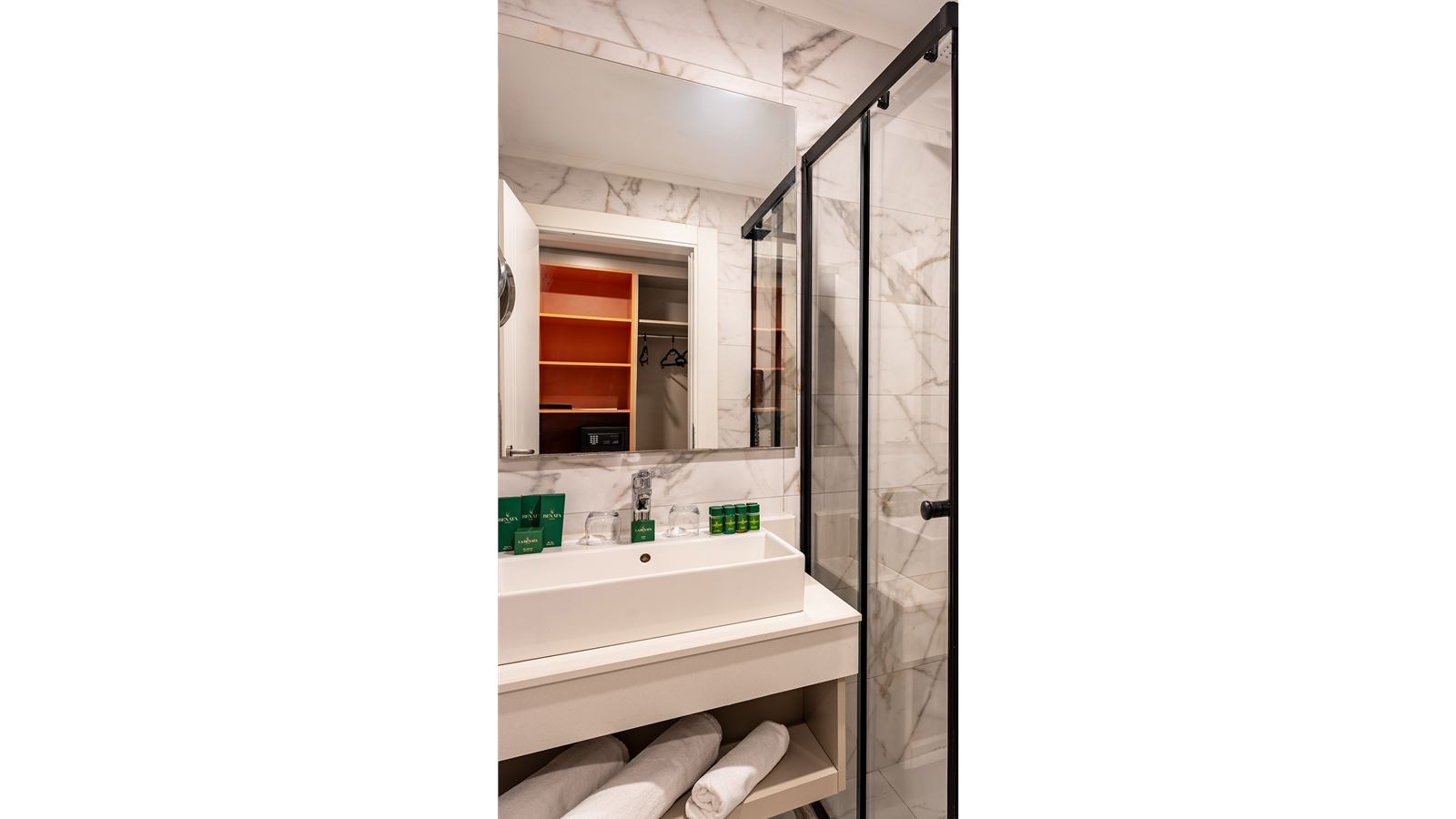 rooms-selectum-room