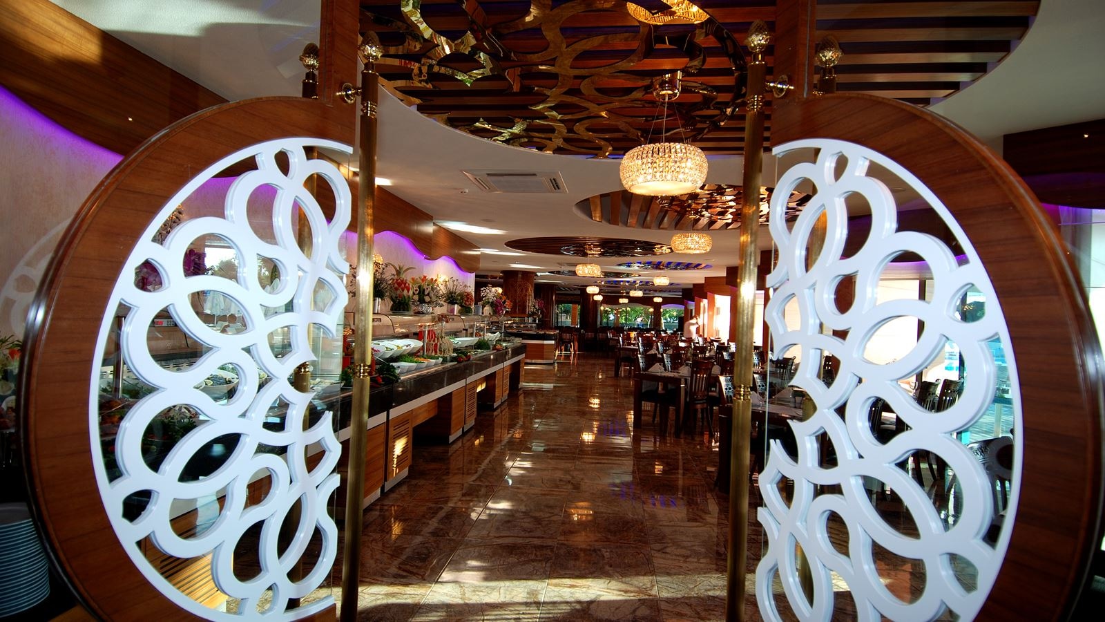 restaurants-main-restaurant