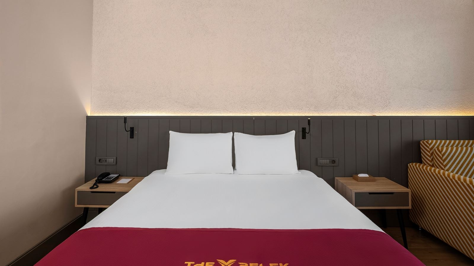 rooms-standard-room