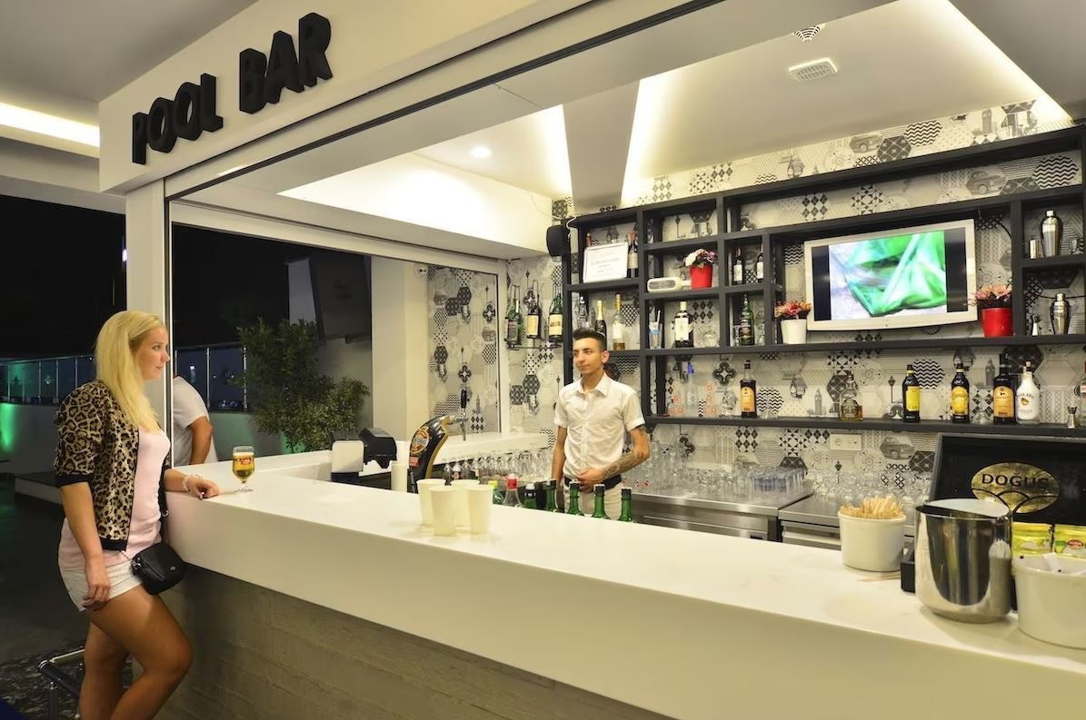 bars-pool-bar