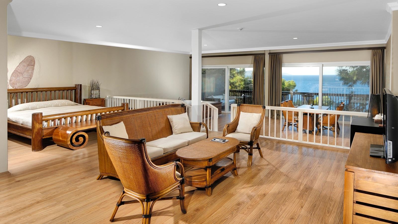 rooms-junior-suite
