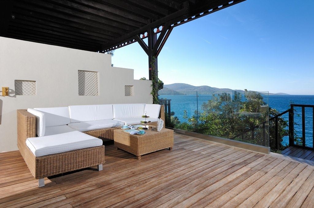 rooms-pool-suite