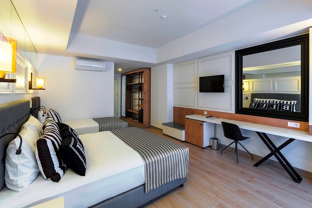 rooms-standard-room