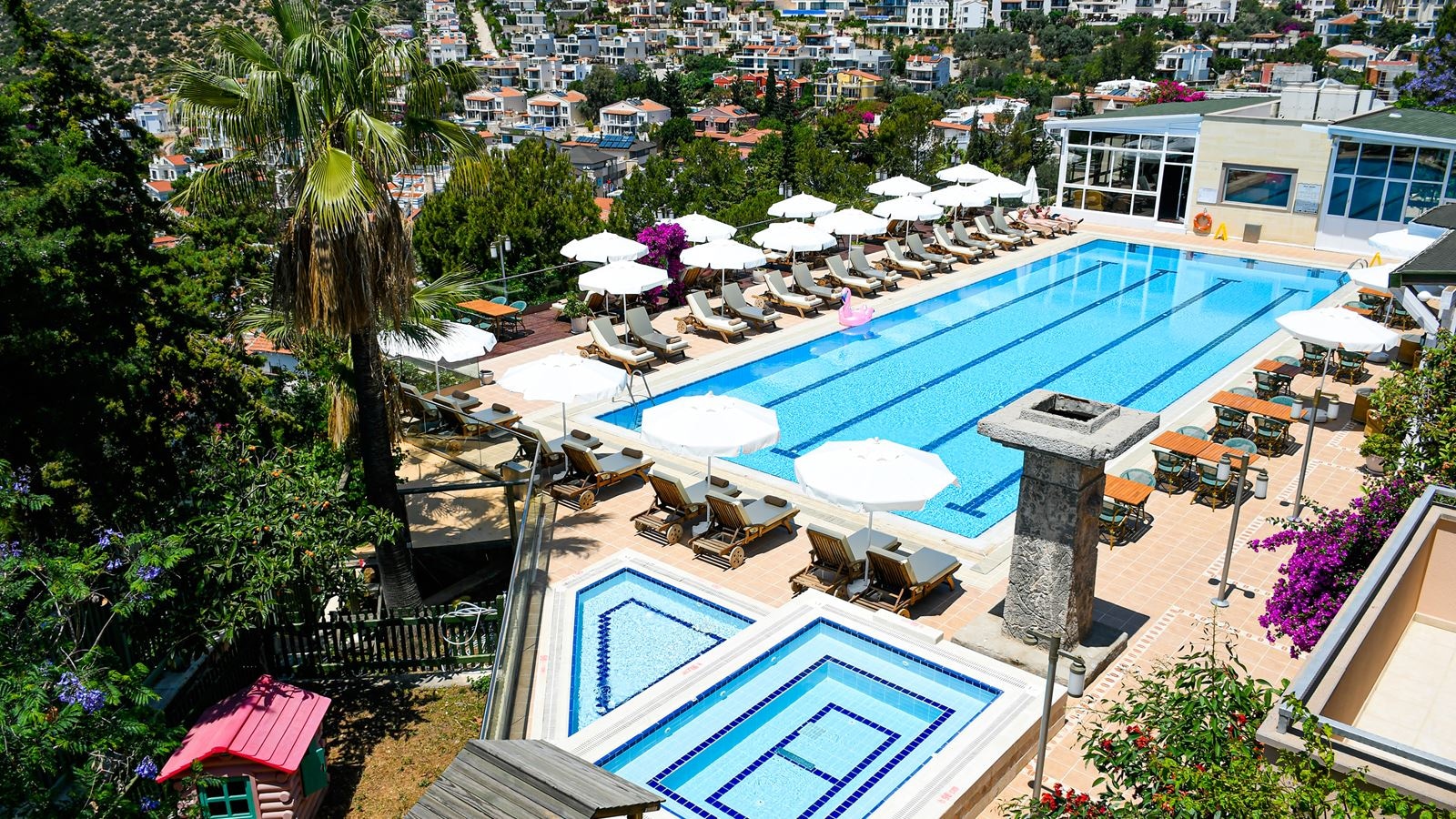 pools-outdoor-pool