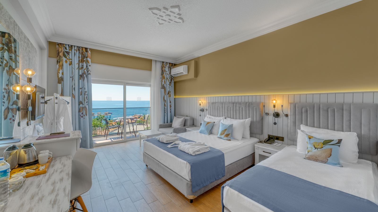 rooms-superior-room-sea-view