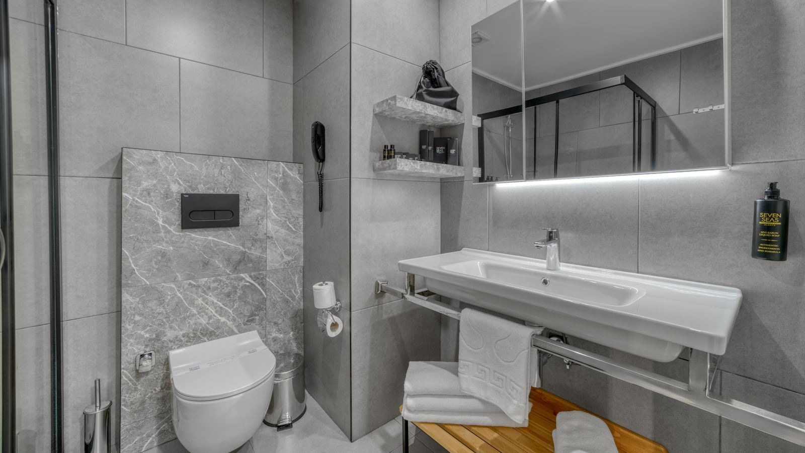 rooms-standard-room-land-view