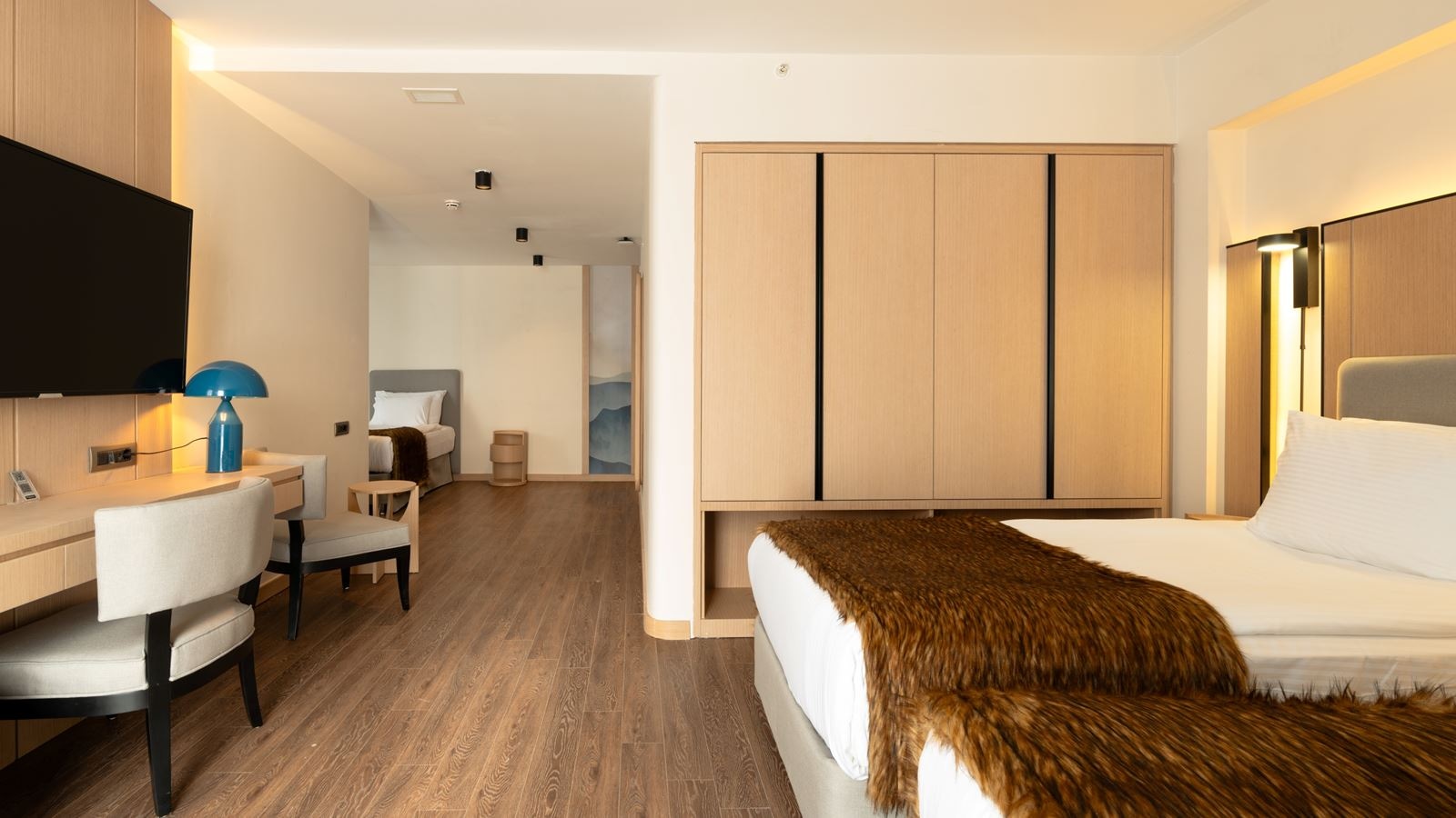 rooms-junior-suite