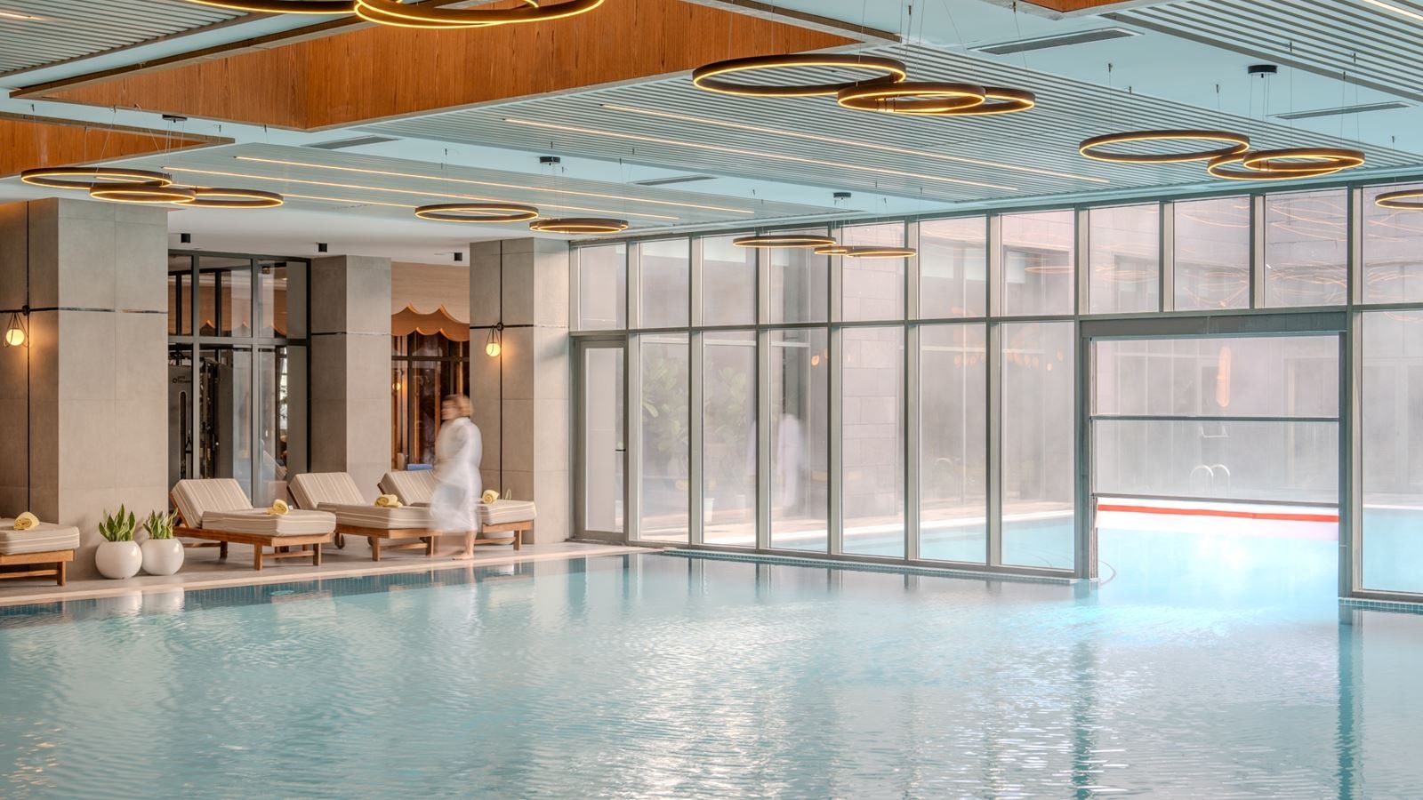 pools-indoor-pool