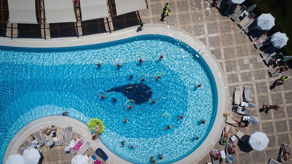 pools-outdoor-pool
