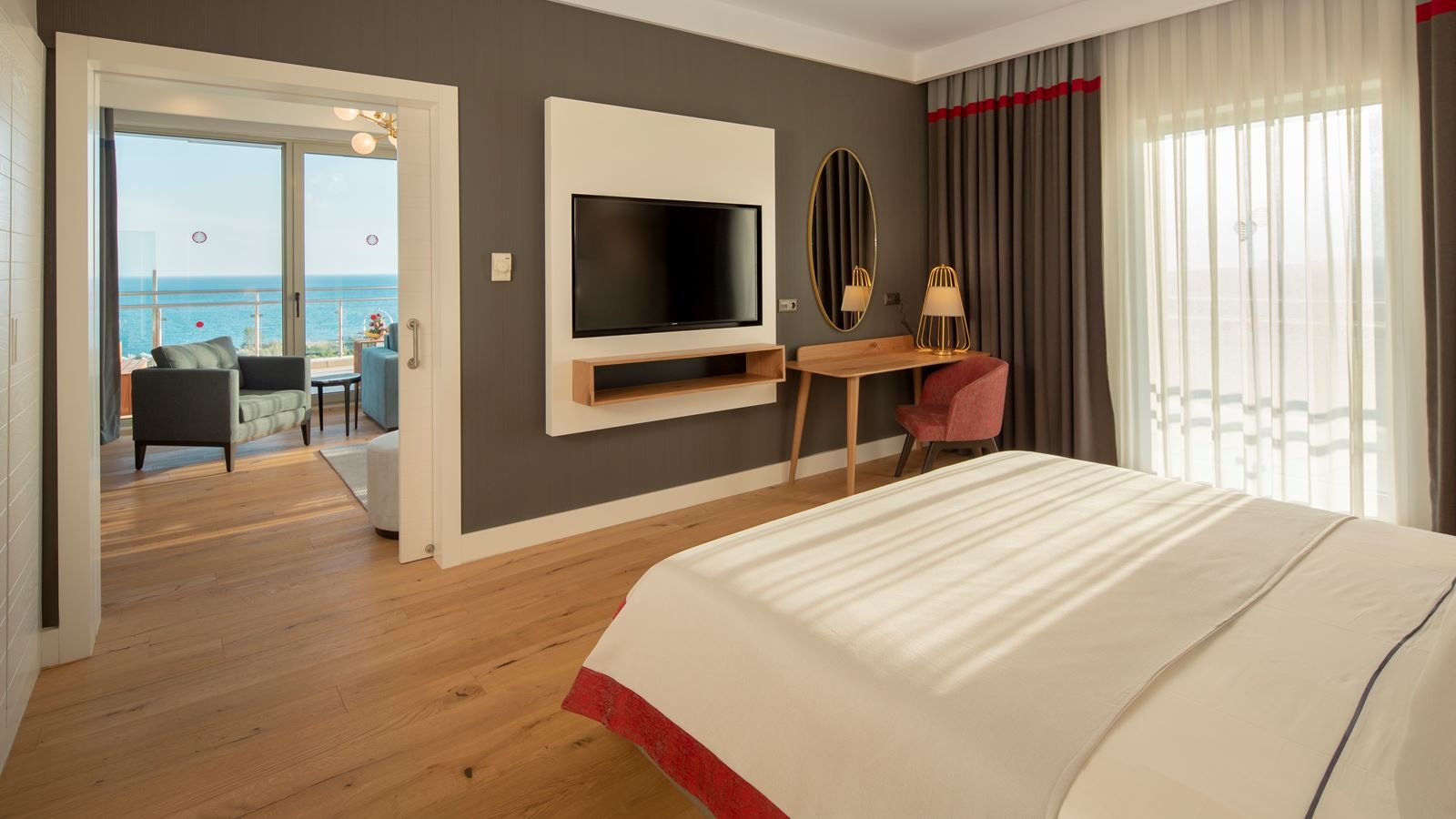 rooms-grand-designer-suite