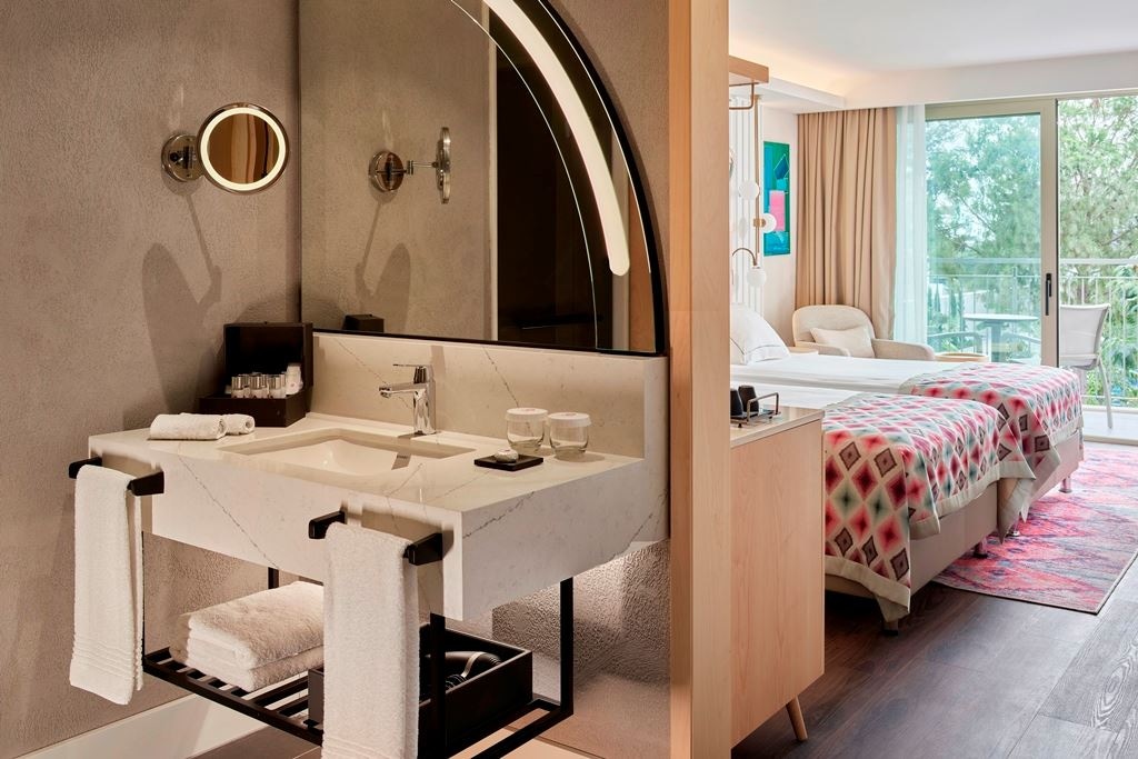 rooms-deluxe-garden-room