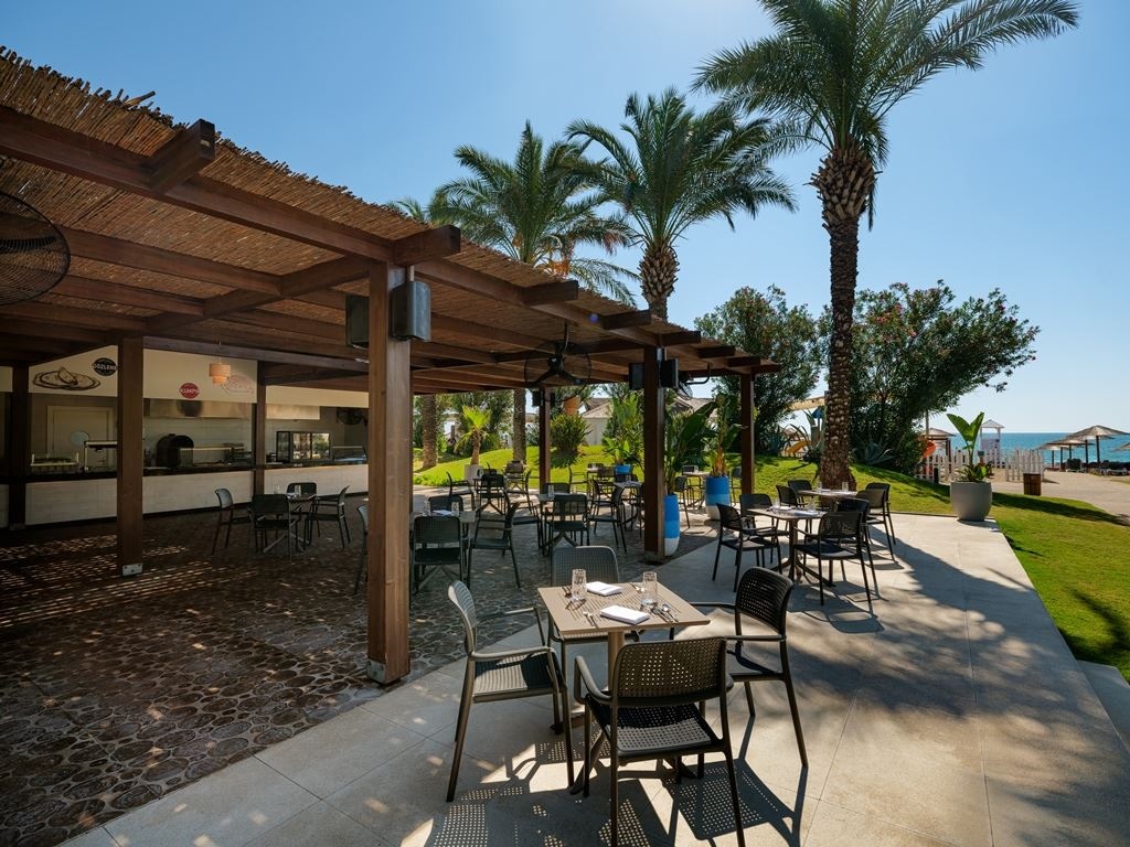 bars-sunset-snack-bar