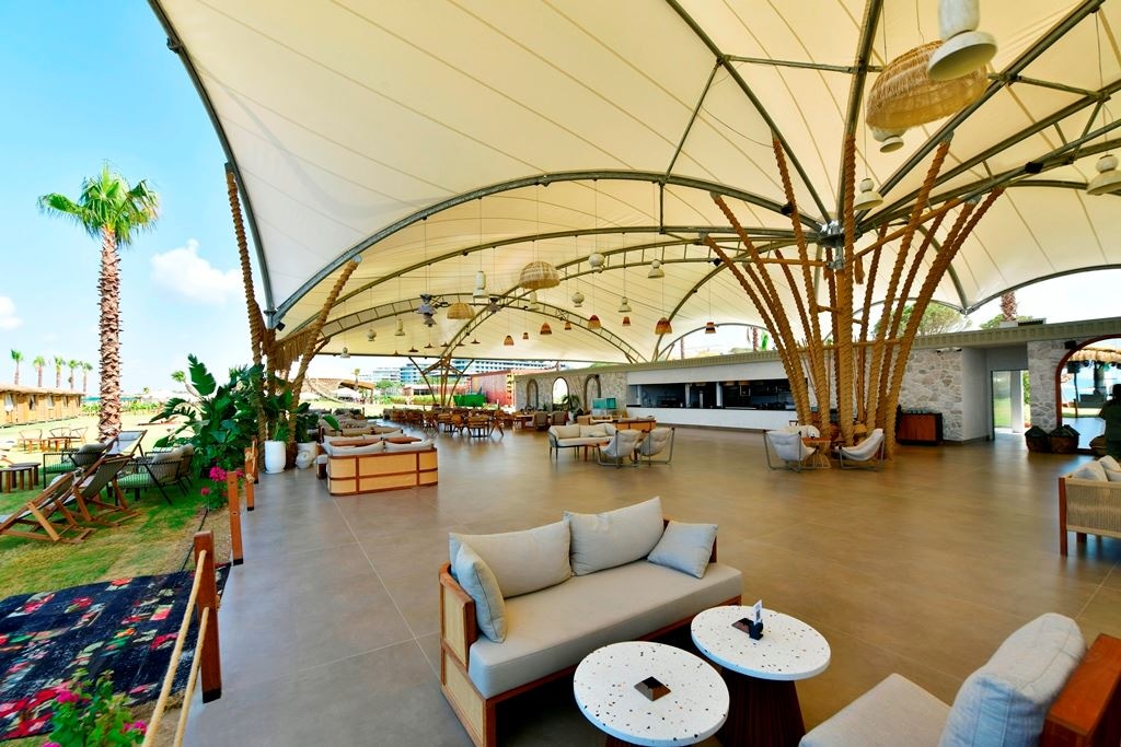 bars-javara-beach-bar