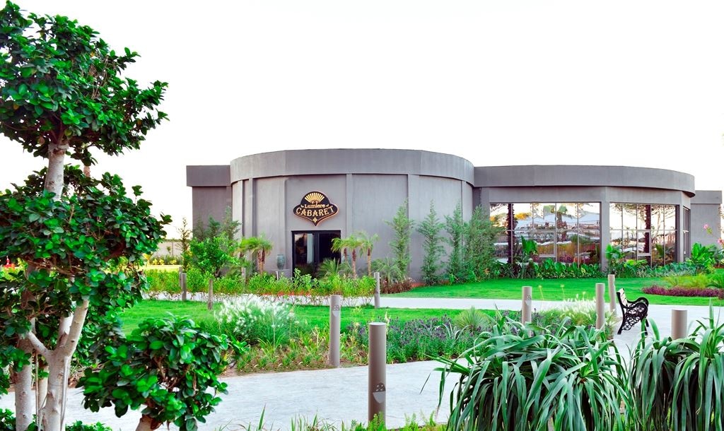 restaurants-lumière-cabaret-16+