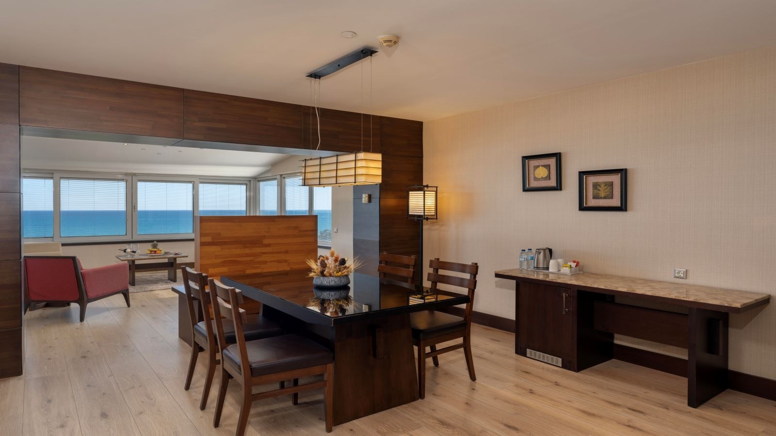 rooms-jakuzzi-suite