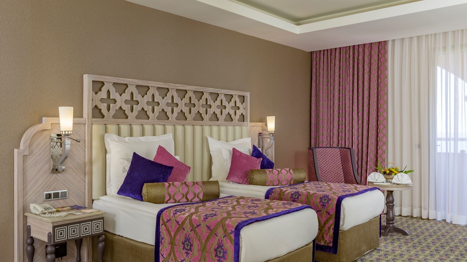 rooms-family-room