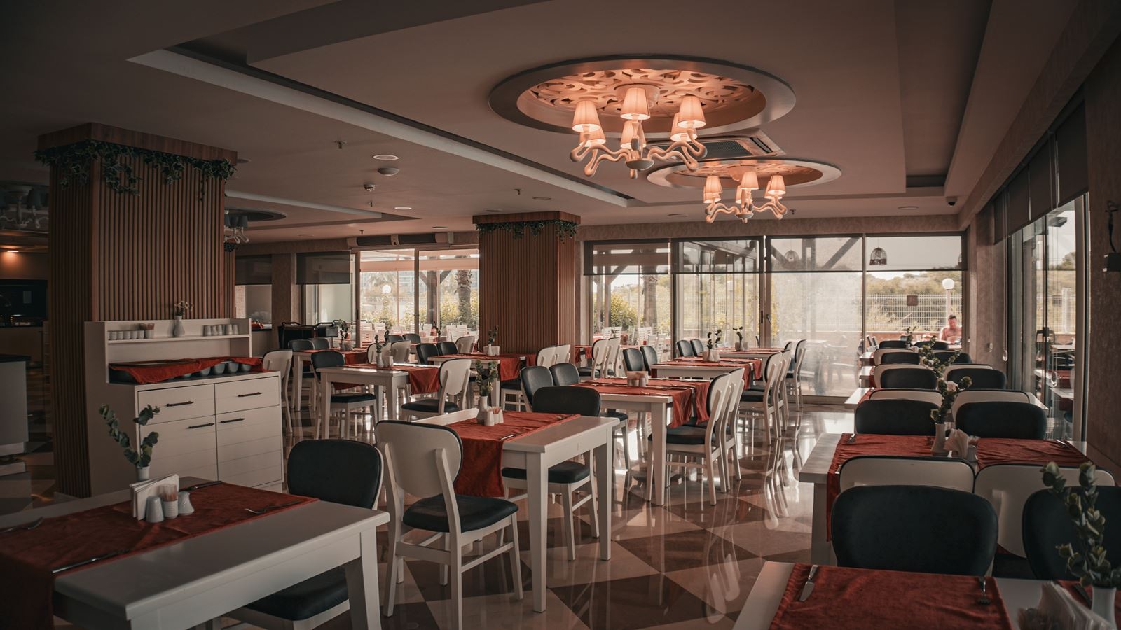 restaurants-main-restaurant