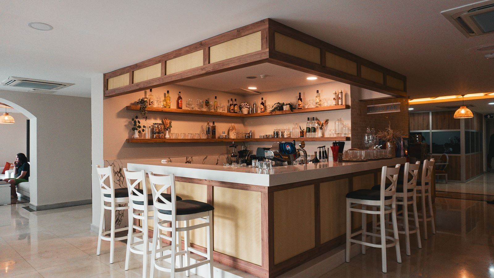 bars-lobby-bar