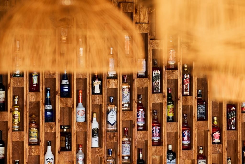 bars-beach-bar