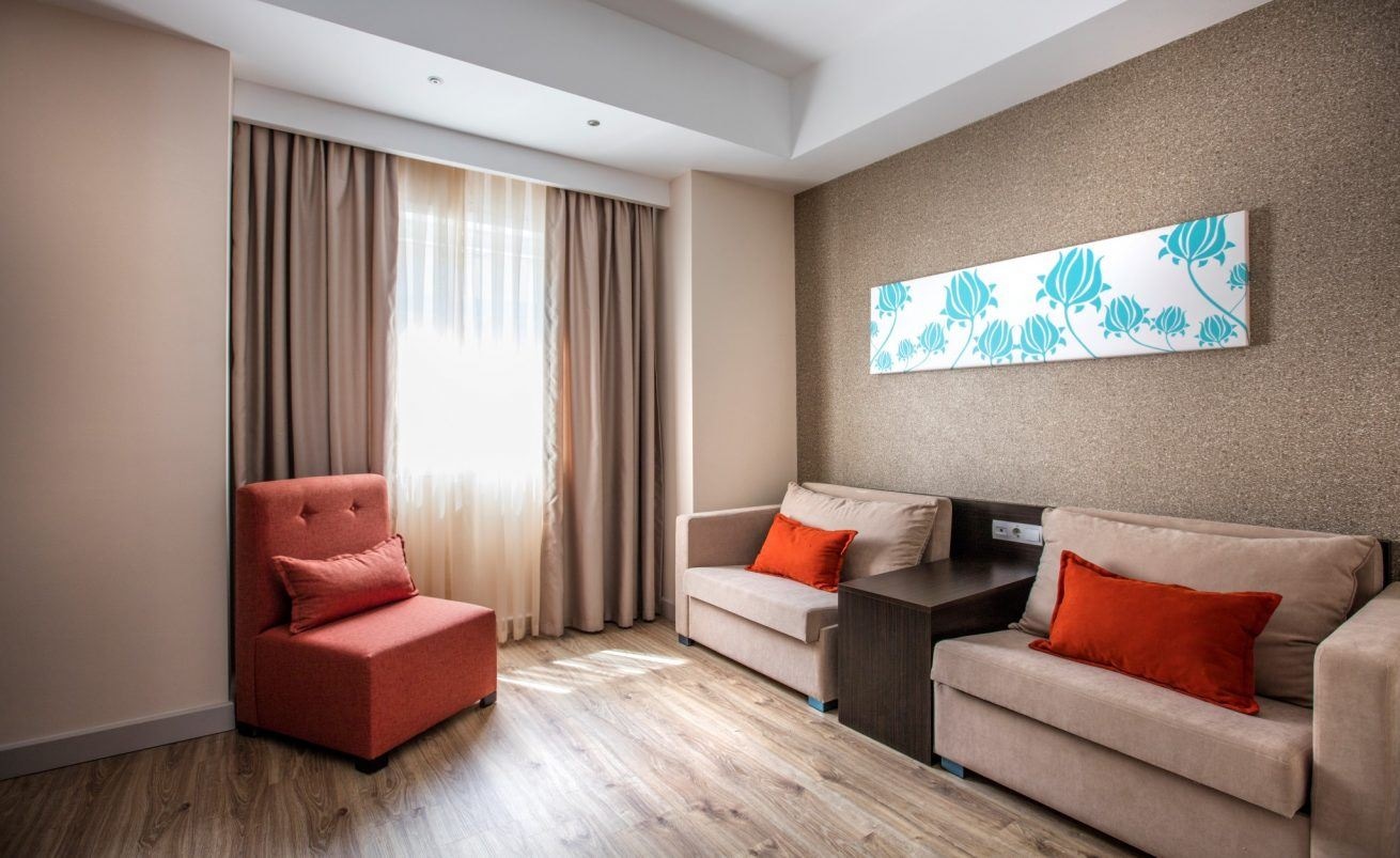 rooms-club-suite-room-sea-view