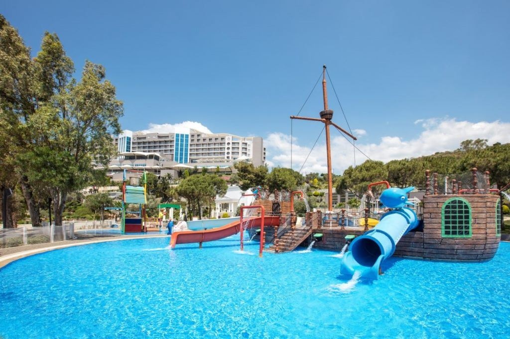 water-park-water-park