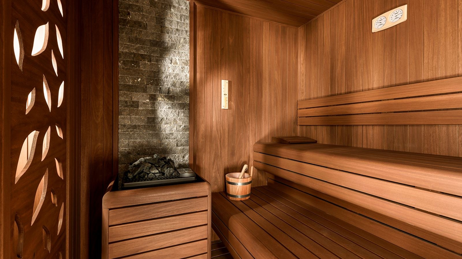 rooms-crown-horizon-suite