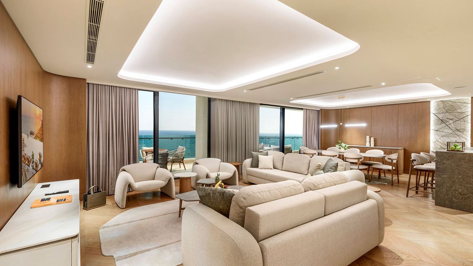 rooms-crown-horizon-suite